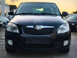 Schwarz Gebraucht 2009 Skoda Fabia Sport Limousine | 3.500 € (Fairer Preis)