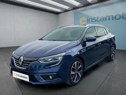 Blau Gebraucht 2019 Renault Mégane GrandTour Kombi | 19.349 € (Teuer)