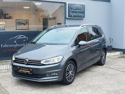 Grau Gebraucht 2018 VW Touran Highline Van / Kleinbus | 20.450 € (Guter Preis)