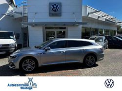 Pyrit silber metallic (metallic) Gebraucht 2023 VW Arteon R-line Kombi | 36.500 € (Etwas zu teuer)