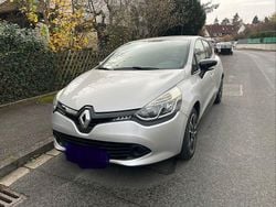 Grau Gebraucht 2015 Renault Clio IV Dynamique Kleinwagen | 6.990 € (Guter Preis)