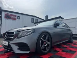 Grau Gebraucht 2020 Mercedes E300 AMG Kombi | 27.899 € (Guter Preis)