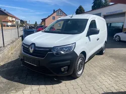 Weiß Gebraucht 2021 Renault Express Komfort Kleinwagen | 22.200 €