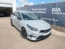 Grau Neu 2025 Kia Ceed Sportswagon Kombi | 30.990 €