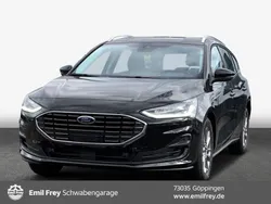 Agate black metallic Gebraucht 2024 Ford Focus Titanium Kombi | 24.930 € (Guter Preis)