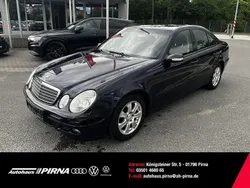 Blau Gebraucht 2005 Mercedes E220 Classic Limousine | 1.000 € (Superpreis)