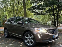 Braun Gebraucht 2014 Volvo XC60 SUV | 16.500 € (Teuer)