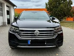 Schwarz Gebraucht 2018 VW Touareg SUV | 33.400 € (Fairer Preis)