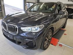 Carbonschwarz metallic Gebraucht 2022 BMW X5 M Sport SUV | 52.910 € (Superpreis)