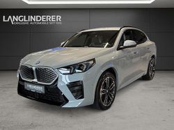 Brooklyn grau metallic Gebraucht 2025 BMW iX2 M Sport SUV | 49.900 € (Superpreis)