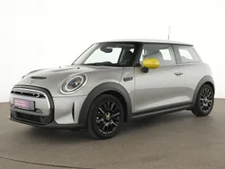 Melting silver Gebraucht 2023 Mini Cooper SE Classic Kleinwagen | 18.665 € (Guter Preis)