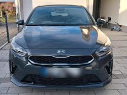 Grau Gebraucht 2022 Kia ProCeed GT-Line Kleinwagen | 22.000 € (Guter Preis)