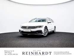 Pure white Gebraucht 2020 VW Passat GTE Kombi | 20.875 € (Guter Preis)