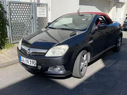 Schwarz Gebraucht 2009 Opel Tigra Edition Cabrio | 1.950 € (Superpreis)