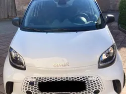 Weiß Gebraucht 2021 Smart ForFour Electric Drive Kleinwagen | 8.100 € (Fairer Preis)