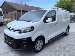 Weiß Gebraucht 2016 Citroën Jumpy Van / Kleinbus | 14.875 € (Fairer Preis)