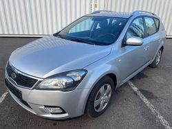 Silber Gebraucht 2010 Kia Ceed Sportswagon Kombi | 2.499 € (Fairer Preis)