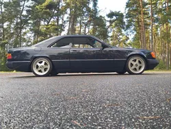 Blau Gebraucht 1993 Mercedes 230 Coupé | 8.500 €