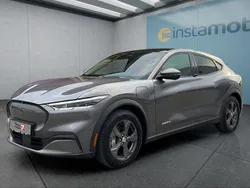 Grau Gebraucht 2021 Ford Mustang Mach-E SUV | 32.799 € (Etwas zu teuer)