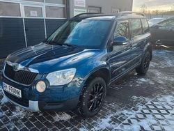 Blau Gebraucht 2011 Skoda Yeti Elegance SUV | 6.990 € (Guter Preis)