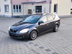 Grau Gebraucht 2007 Kia Ceed Sportswagon 2 Kombi | 2.000 €