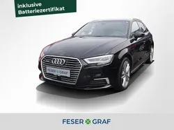 Mythosschwarz metallic Gebraucht 2020 Audi A3 Sportback e-tron Sport Limousine | 21.680 € (Guter Preis)