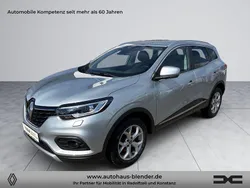 Highlandgrau Gebraucht 2020 Renault Kadjar LIMITED Deluxe SUV | 16.670 € (Fairer Preis)