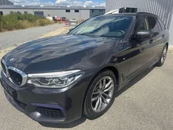 Grau Gebraucht 2020 BMW 520 M Sport Kombi | 22.700 € (Fairer Preis)