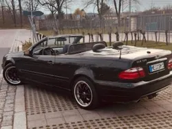 Schwarz Gebraucht 2001 Mercedes CLK320 Cabrio | 7.250 € (Fairer Preis)