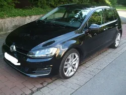 Schwarz Gebraucht 2013 VW Golf VII Highline Limousine | 7.950 € (Superpreis)