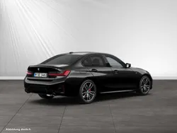 Saphirschwarz Gebraucht 2024 BMW 318 M Sport Limousine | 37.790 € (Fairer Preis)