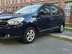 Blau Gebraucht 2013 Dacia Lodgy Prestige Van / Kleinbus | 3.999 €