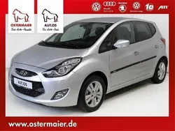 Silber metallic Gebraucht 2012 Hyundai ix20 Style Van / Kleinbus | 12.880 € (Teuer)