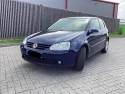 Blau Gebraucht 2005 VW Golf V Limousine | 2.700 € (Fairer Preis)