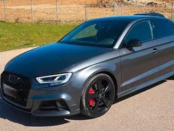 Grau Gebraucht 2020 Audi S3 Comfort Limousine | 26.500 €