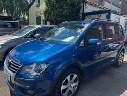 Biscay blue perleffekt Gebraucht 2010 VW Touran Cross Van / Kleinbus | 7.500 € (Guter Preis)
