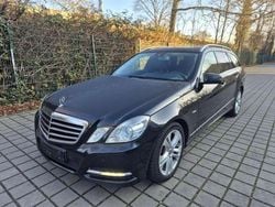 Schwarz Gebraucht 2013 Mercedes E220 Avantgarde Kombi | 12.900 € (Superpreis)