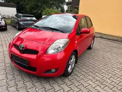 Rot Gebraucht 2011 Toyota Yaris Life Limousine | 2.980 € (Superpreis)