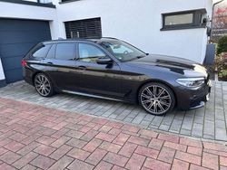 Schwarz Gebraucht 2018 BMW 540 Efficient Dynamics Kombi | 31.500 € (Teuer)
