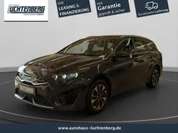 Grau Gebraucht 2022 Kia Ceed Sportswagon Vision Kombi | 21.450 € (Guter Preis)
