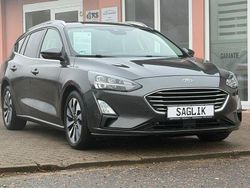 Grau Gebraucht 2019 Ford Focus Cool & Connect Limousine | 10.450 € (Fairer Preis)