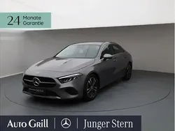 Mountaingrau metallic Gebraucht 2024 Mercedes A200 Limousine | 30.960 € (Fairer Preis)