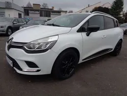Weiß Gebraucht 2017 Renault Clio GrandTour LIMITED Kombi | 8.799 € (Fairer Preis)