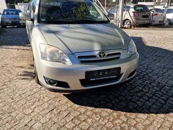 Silber Gebraucht 2007 Toyota Corolla Edition Limousine | 2.999 € (Guter Preis)