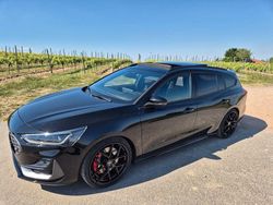 Schwarz Gebraucht 2024 Ford Focus ST Kombi | 35.490 € (Etwas zu teuer)
