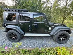 Schwarz Gebraucht 2010 Jeep Wrangler Unlimited SUV | 20.000 €