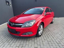Rot Gebraucht 2006 Opel Astra GTC Sport Limousine | 2.290 € (Fairer Preis)
