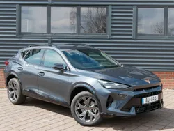 Grau Gebraucht 2025 Cupra Formentor SUV | 41.490 € (Etwas zu teuer)
