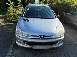 Silber Gebraucht 2009 Peugeot 206 Kleinwagen | 1.100 € (Fairer Preis)