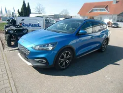 Blau Gebraucht 2020 Ford Focus Active Kombi | 16.800 € (Fairer Preis)